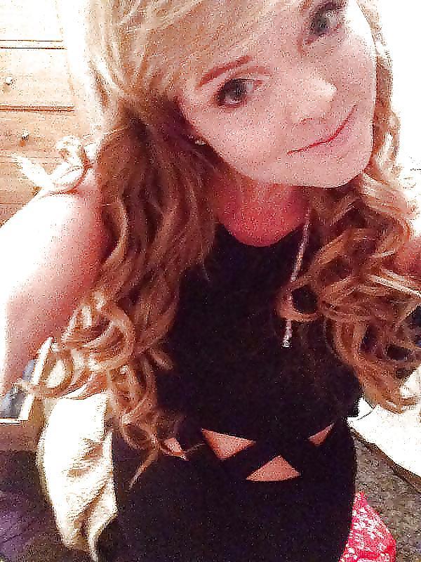 PrettyLittle69 uit Antwerpen,Belgie